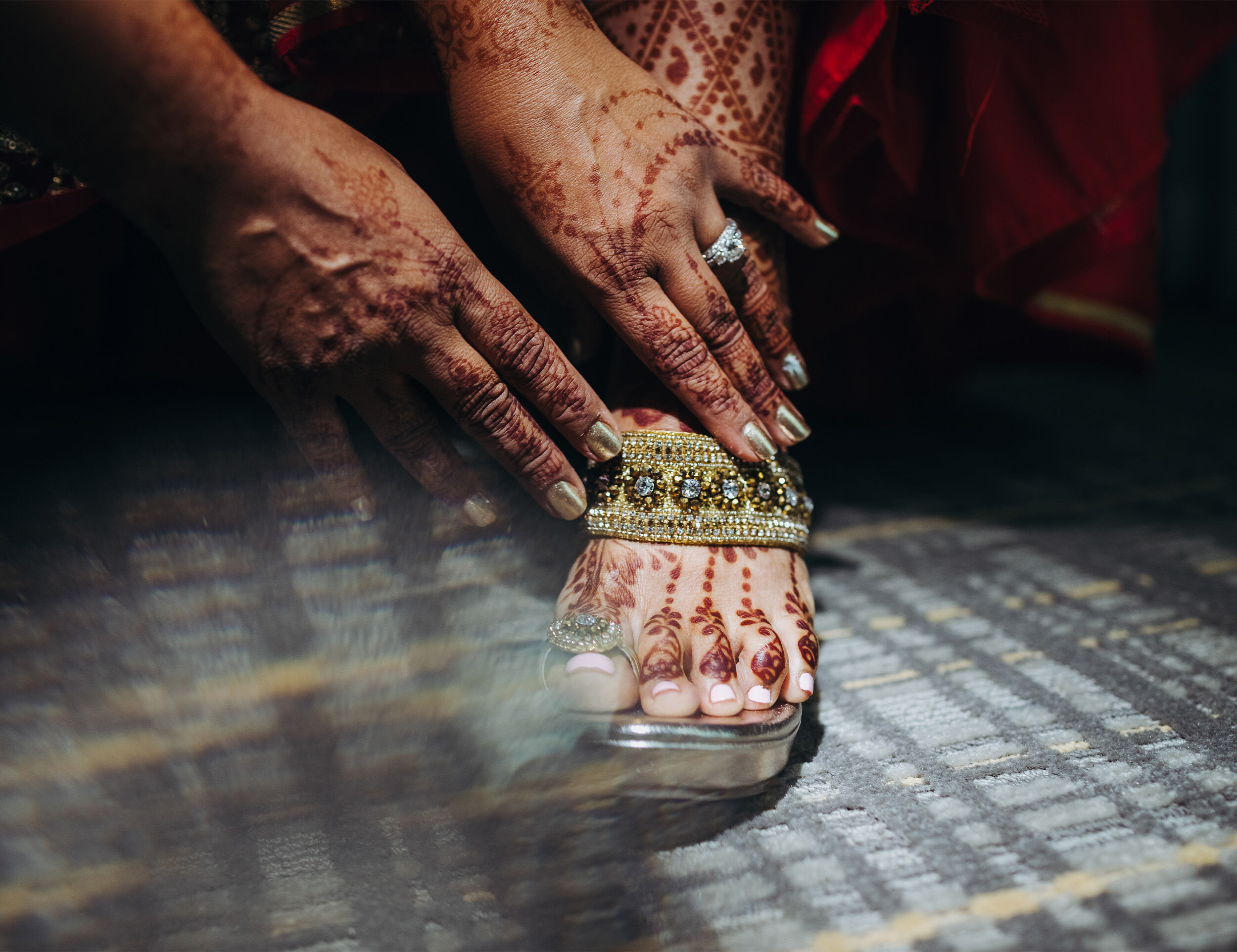 Traditional wedding ensemble with coordinated jewelry and paijan